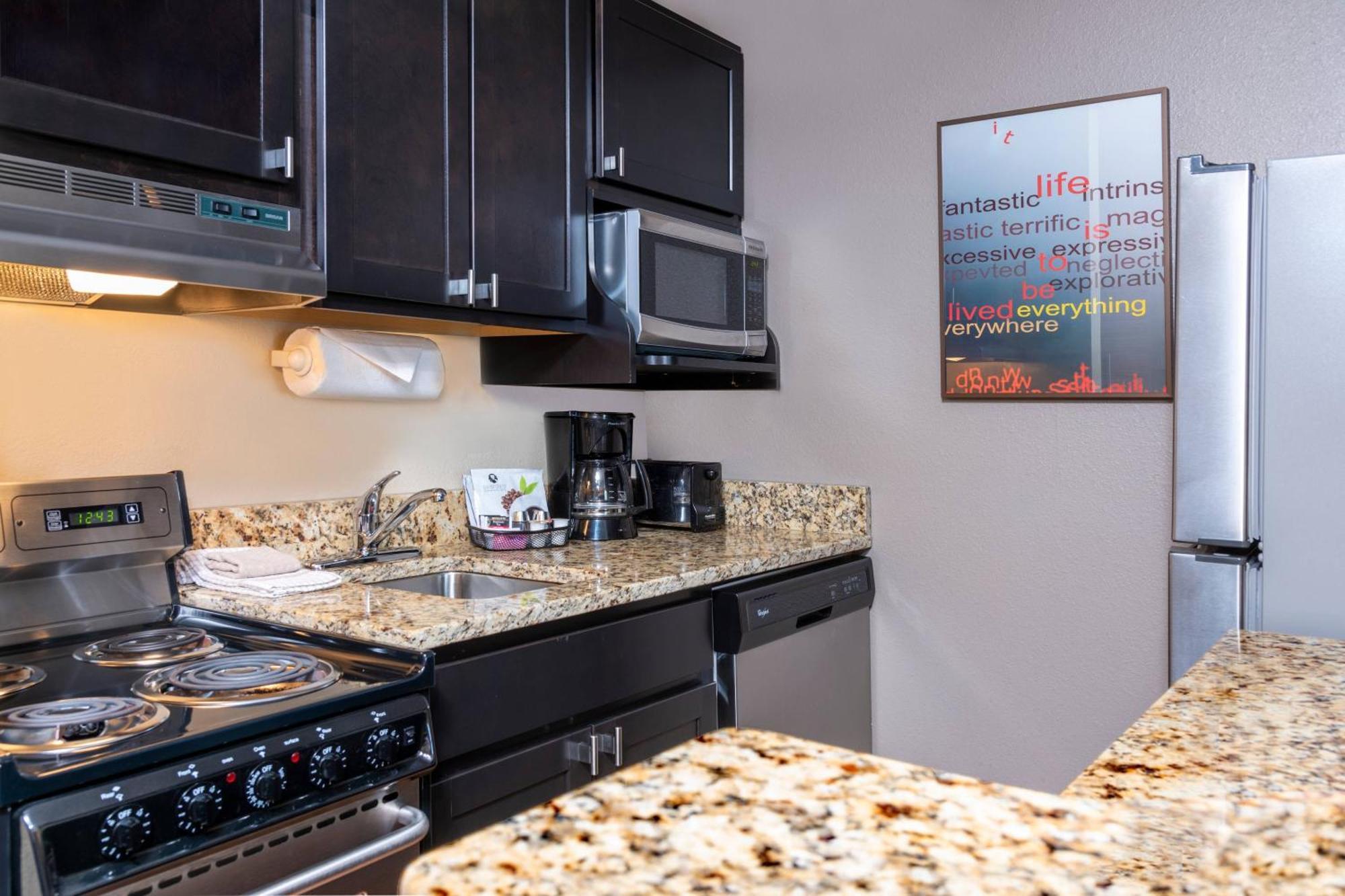 Towneplace Suites By Marriott East Lansing Eksteriør bilde